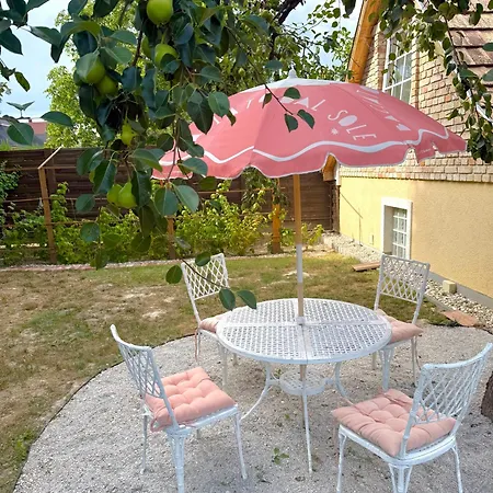 The Nook - Balatonkiliti